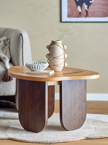 Cilas coffee / living room table - wood