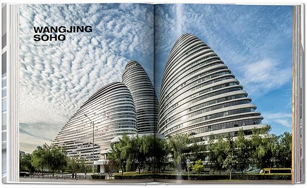 Zaha Hadid: Complete Works 1979-Today - Hardcover