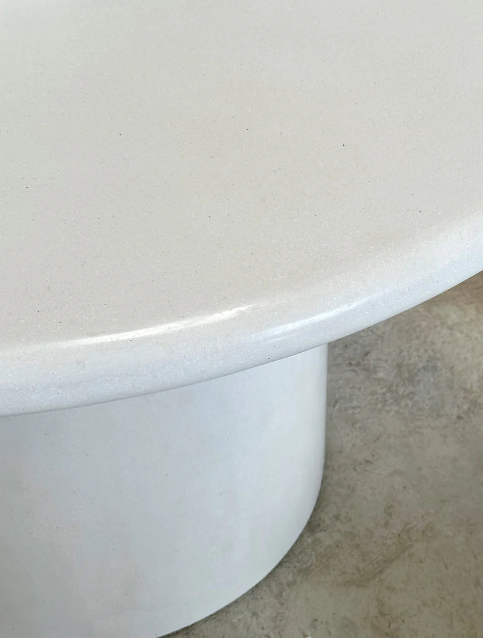 Pedro Outdoor Round Dining Table - פדרו שולחן אוכל חוץ עגול