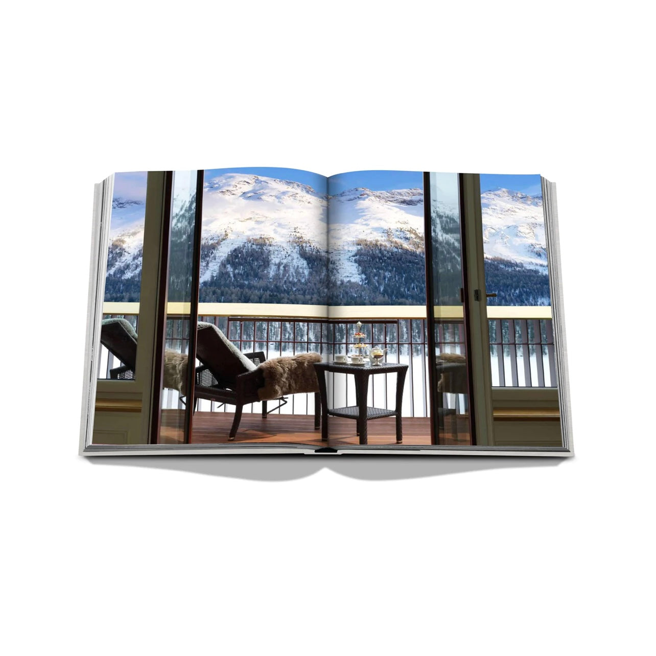St. Moritz Chic - Hardcover