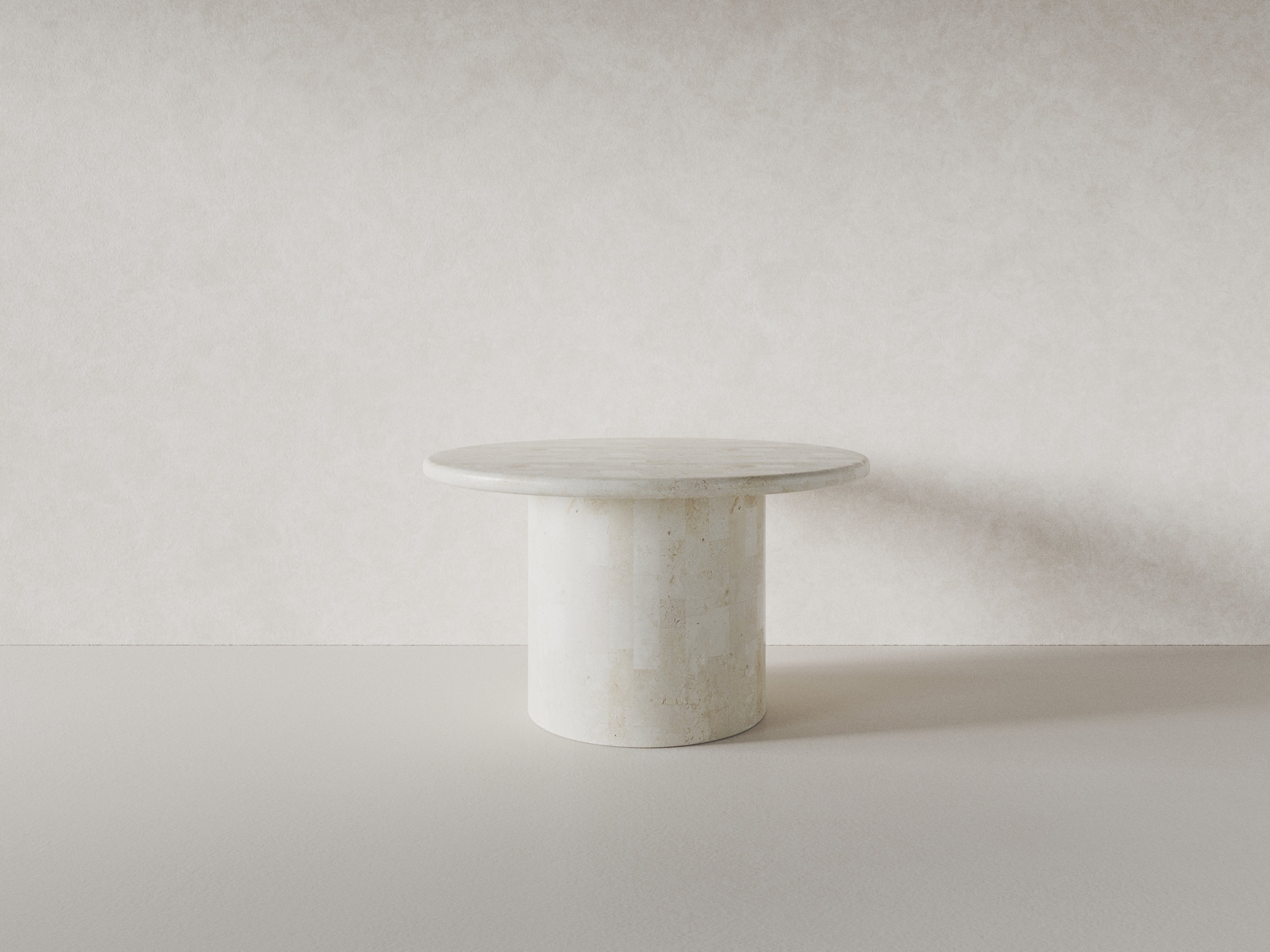 Paradis Round Dining Table