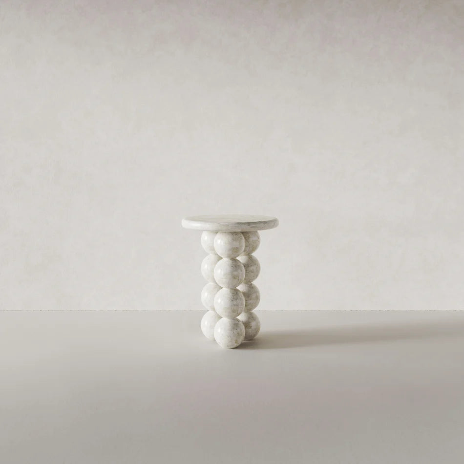 Perlas Side Table
