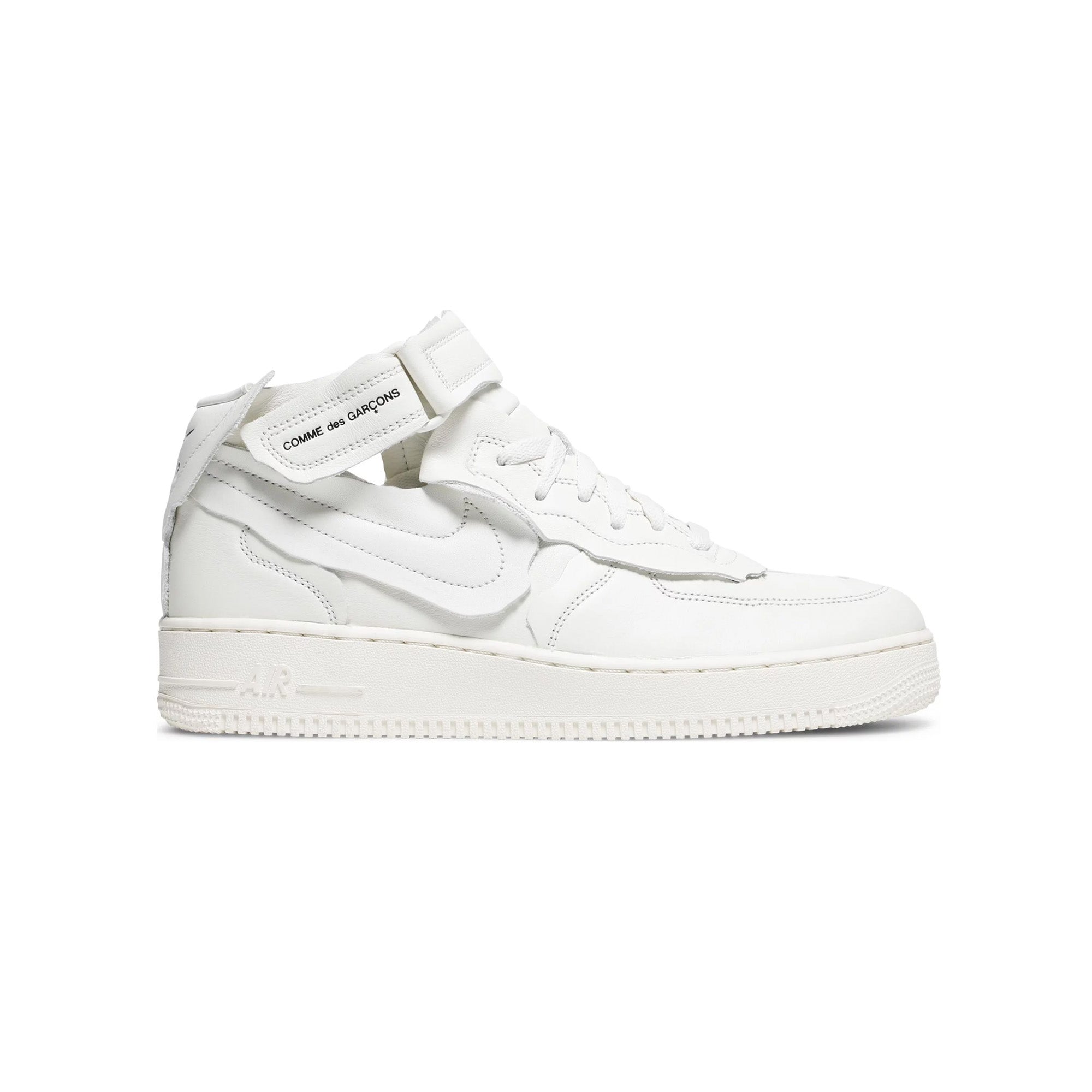 Nike Air Force 1 Mid Triple White x Comme des Garçons