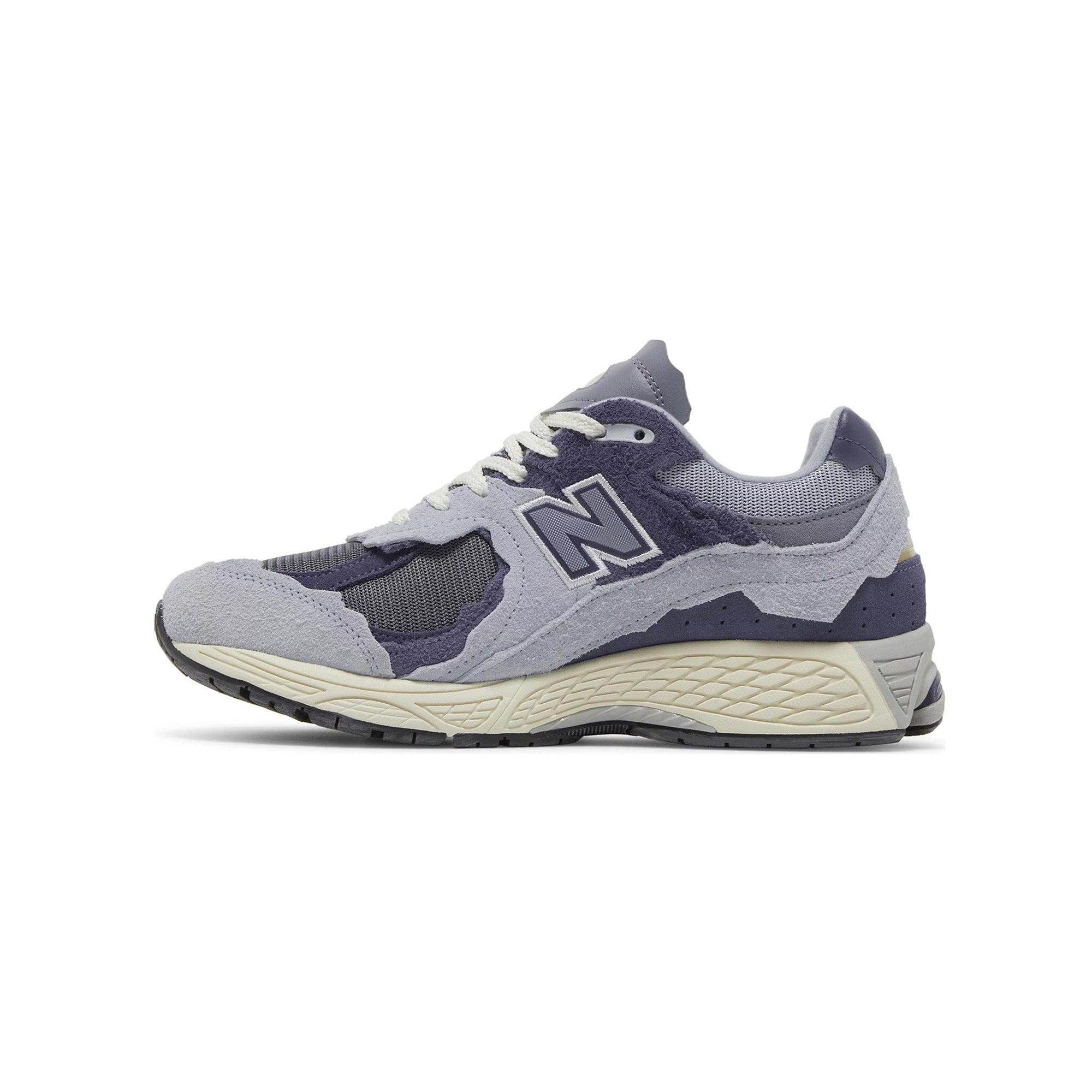 New Balance 2002R Protection Pack - סגול